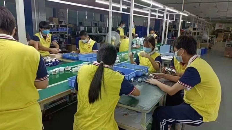 冰箱维修师傅上门时间主要受到以下因素的影响：